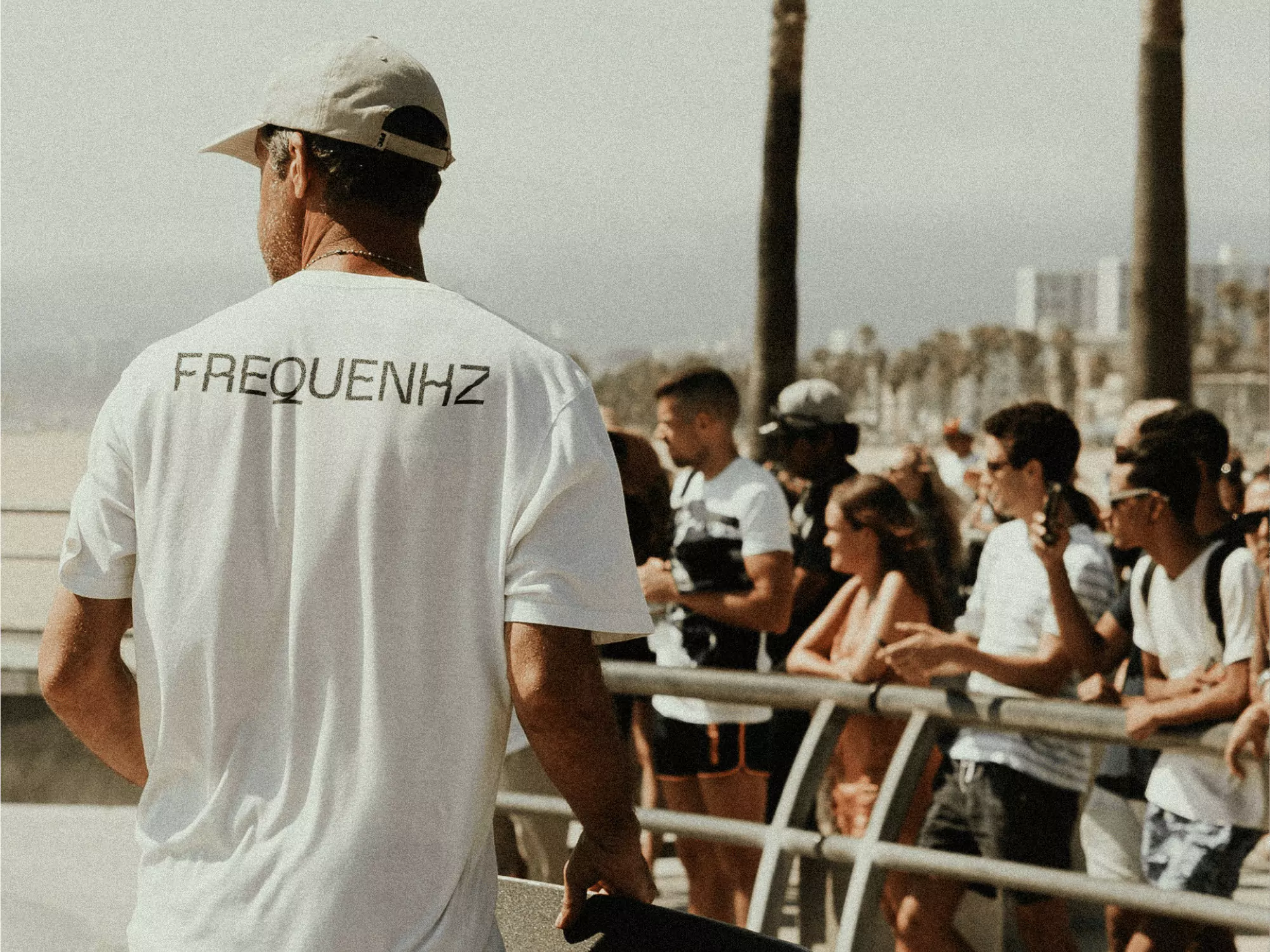 Visual Identity for Frequenhz - T-shirt